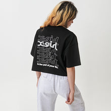 Load image into Gallery viewer, Jelly Logo Crop Tee - Black